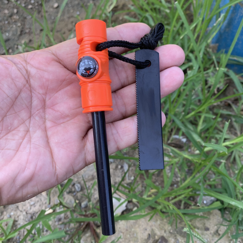 Survivor Long Style Drei-in-Ei – Fire Starter Flint Bewertung und Preis